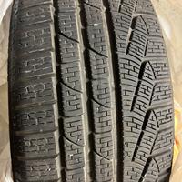 Gomme Pirelli sottozero run flat  225/45/18