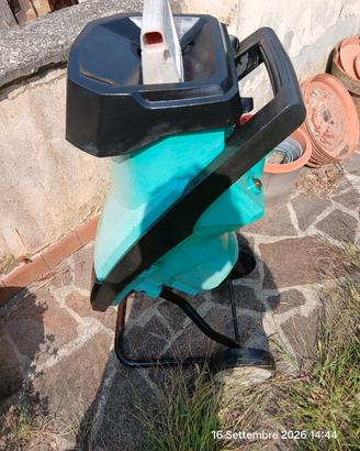 BIOTRITURATORE PER RAMI FINO A 5 CM