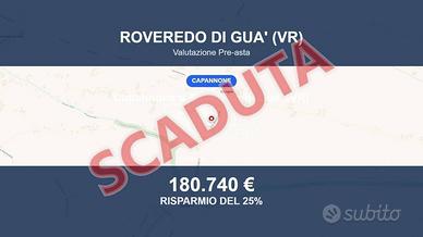 Immobile in asta di 15541 m² con più di 5 locali a