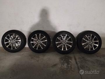 Cerchi in lega MOMO r17 + gomme inverno 225/55/17 