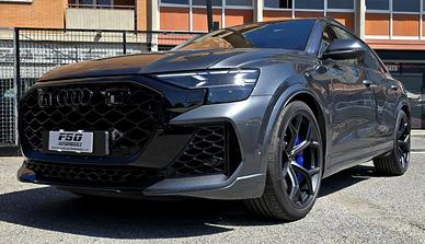 Audi Q8 Audi RS Q8 4.0 mhev 48V performance 640cv 