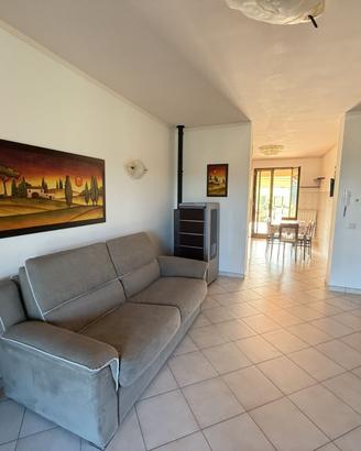 HP179 - Villetta a schiera con giardino e garage