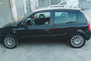 Renault Clio 1.2 16V