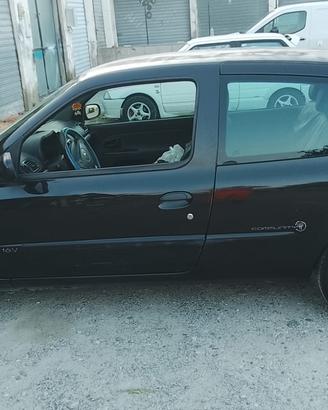 Renault Clio 1.2 16V