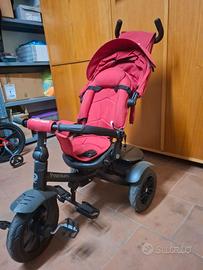 Triciclo passeggino.