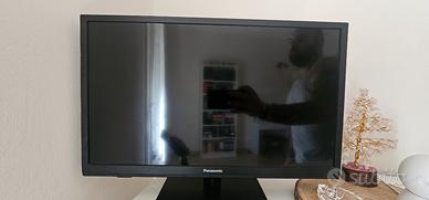 TV LED Panasonic 24"