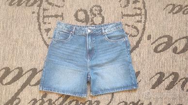 Pantaloncini di jeans da donna