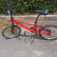 Bmx Scorpion Rosso fiammante