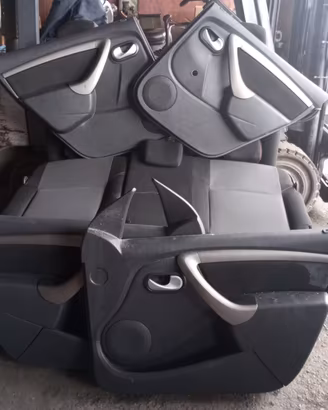 Sedili completi di pannelli Dacia Duster 1.5