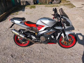 Aprilia Tuono 1000 R