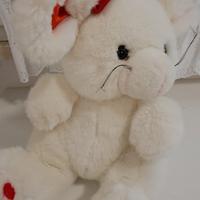 Topolina peluche con cuori e fiocchi rossi.🎀