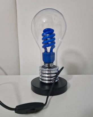 Lampada da tavolo