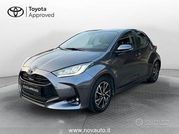 Toyota Yaris Hybrid Trend MY22