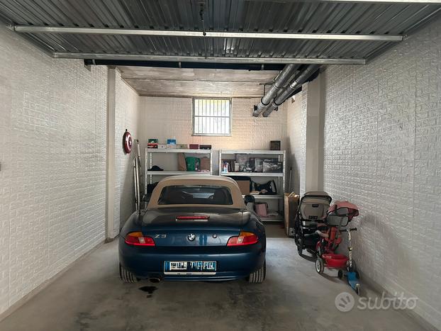 Garage 25 mq zona piediripa