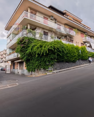 Appartamento - Tremestieri Etneo