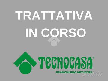 PORZIONE DI TRIFAMILIARE A MEDOLE