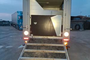 Van trasporto cavalli