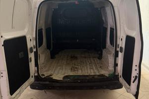 Furgone nissan nv200