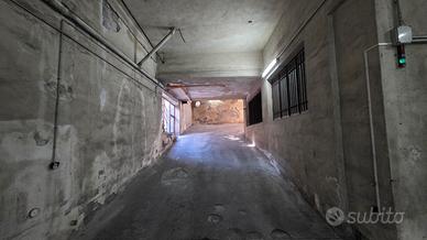 Garage di 50 mq a giarre