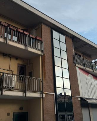 Via Nazionale Torrette : Trilocale con box
