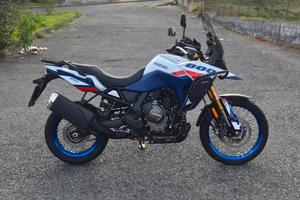 Suzuki V-Strom 800 DE