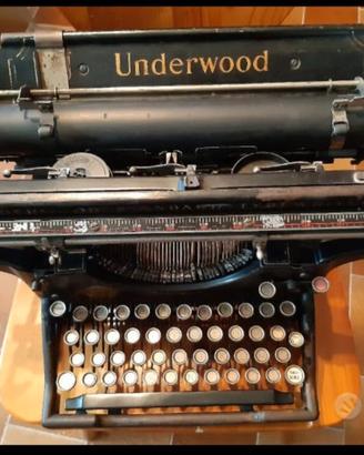 MACCHINA DA SCRIVERE ANTICA UNDERWOOD