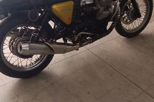 moto Guzzi v7 cafè 