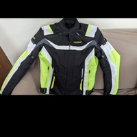 Accessori moto da donna_alcuni nuovi con cartellin