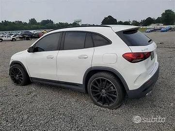 Ricambi usati mercedes gla 2022