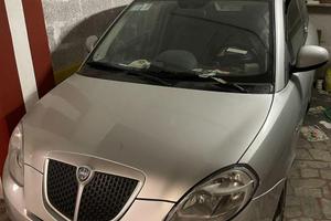 Lancia Ypsilon 1.2 Benzina (60 CV)-Solo 112.000km
