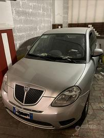 Lancia Ypsilon 1.2 Benzina (60 CV)-Solo 112.000km