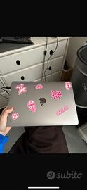 Macbook pro 2020 I7 16 gb ram