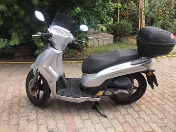 Kymco people 200 i