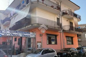 NEGOZIO A MELITO DI NAPOLI