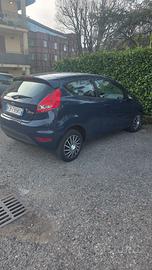 Ford fiesta 2010