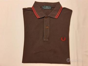 Fred Perry polo da uomo a manica lunga marrone