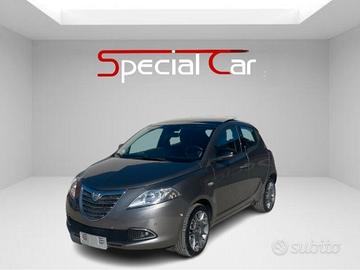 Lancia Ypsilon AUTOMATICA 0.9 TwinAir 85 CV 5 port