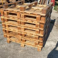 Bancali di legno 110x110