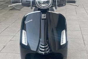 Vespa 310 GTS Super anno 2025