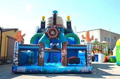 Produttori Scivoli Gonfiabili x Parco Divertimenti