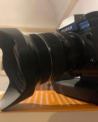 Fujifilm X-T2 con battery grip