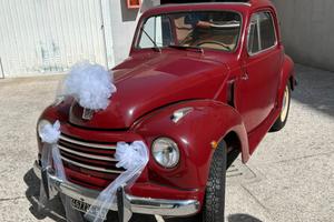 Auto d'epoca fiat 500