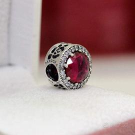 Pandora DISNEY Charm la Rosa di Belle 792140NCC
