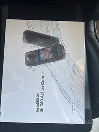 Action cam insta360 x5 essentials bundle nuova