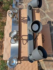 DUE PLAFONIERE DA PARETE O SOFFITTO CON FARETTI