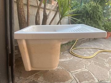 Lavabo con lavatoio