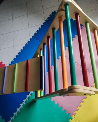 Arrampicata per bambini+ scivolo in legno Bamny