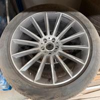 Cerchi in lega mecedes AMG