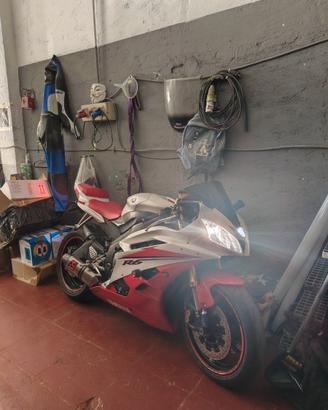 Yamaha r6