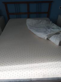 materasso con struttura letto